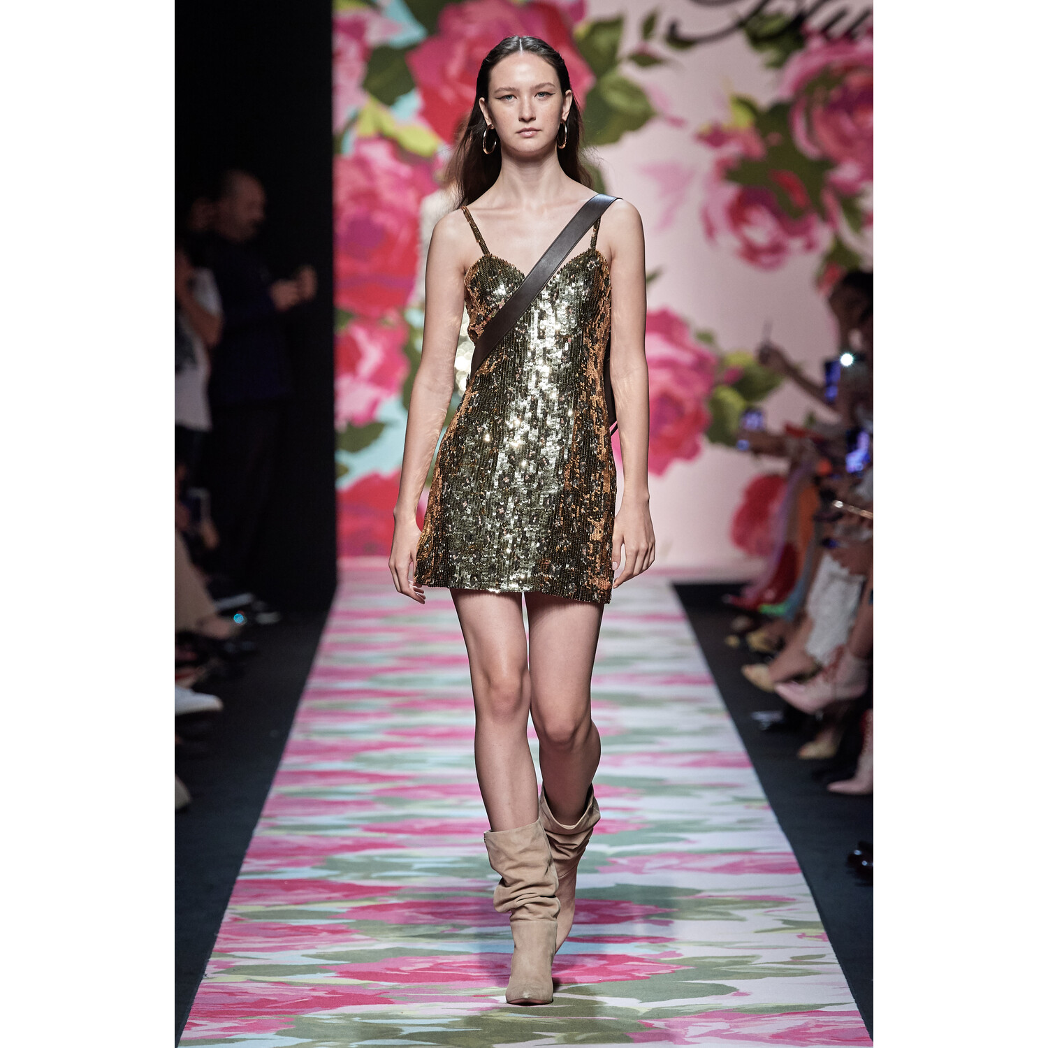 Фото Blumarine Spring 2020 / Blumarine весна-лето 2020 / Неделя моды: Милан